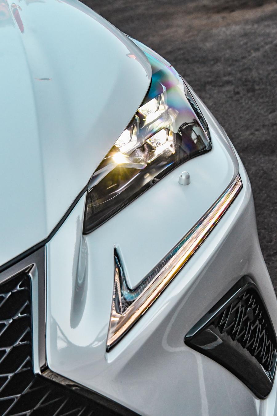 Детали экстерьера Lexus NX300 F-Sport 2017 года  (ZA) (фото 20 из 40)
